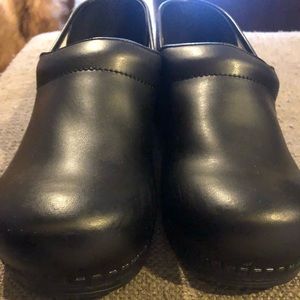 Size 11.5 (45) Dansko- Cabrio